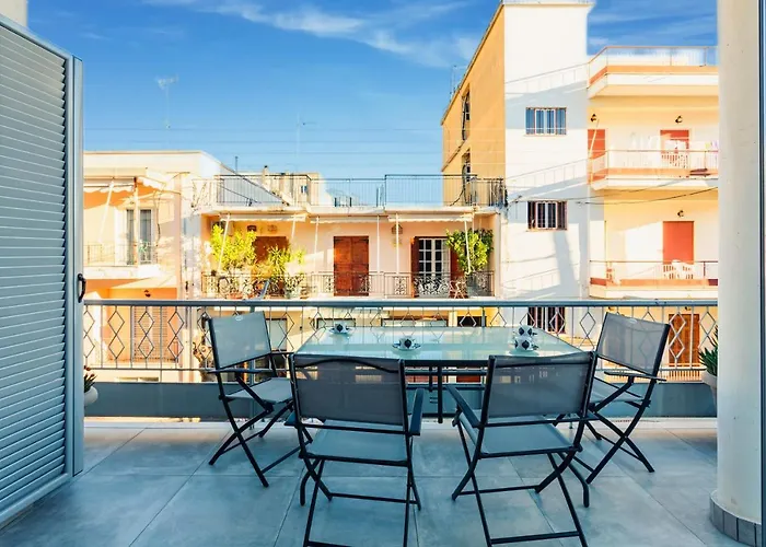 Upscale Modern Escape In The Historic Center