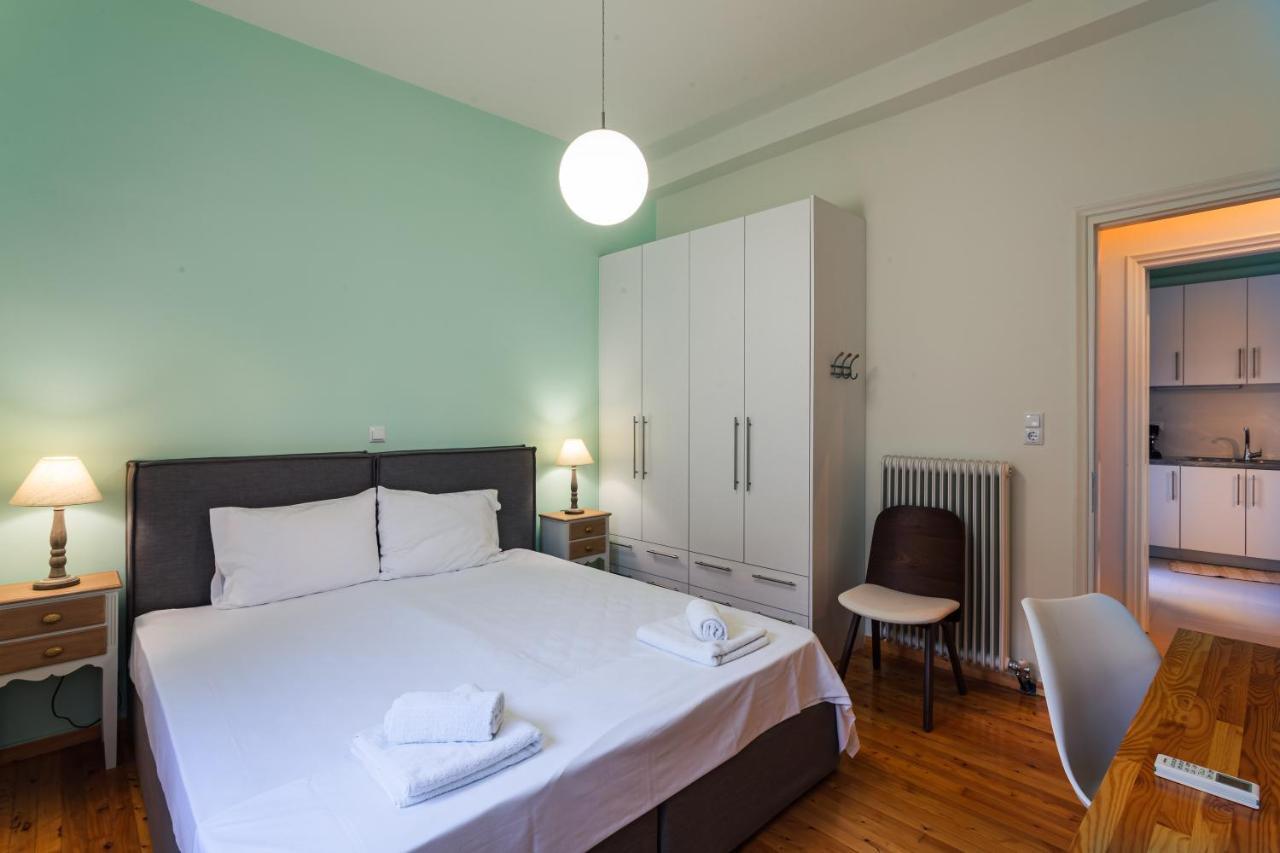 Upscale Modern Escape In The Historic Center * Kalamata